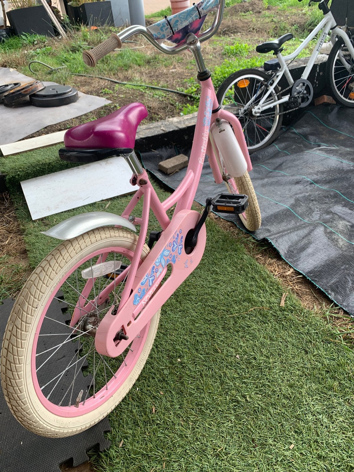 Meisjesfiets kinderfiets 4 tot 6 jaar torpedo-rem, Ophalen, Gebruikt, Terugtraprem