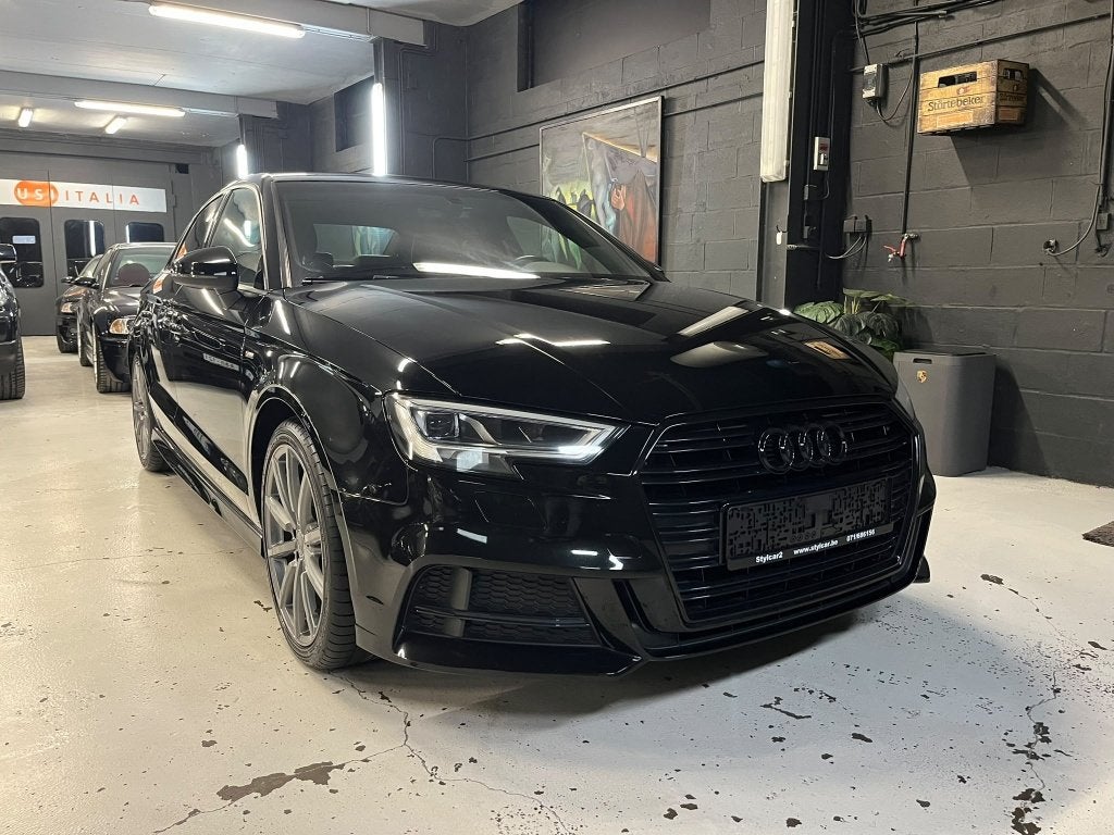 AUDI A3 **S-LINE** BERLINE** 12 MOIS DE GARANTIE, Cuir, Achat, 110 kW, Entreprise