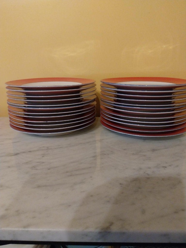 Lot de 30 assiettes, Maison & Meubles, Assiettes(s), Enlèvement, Utilisé, Classique