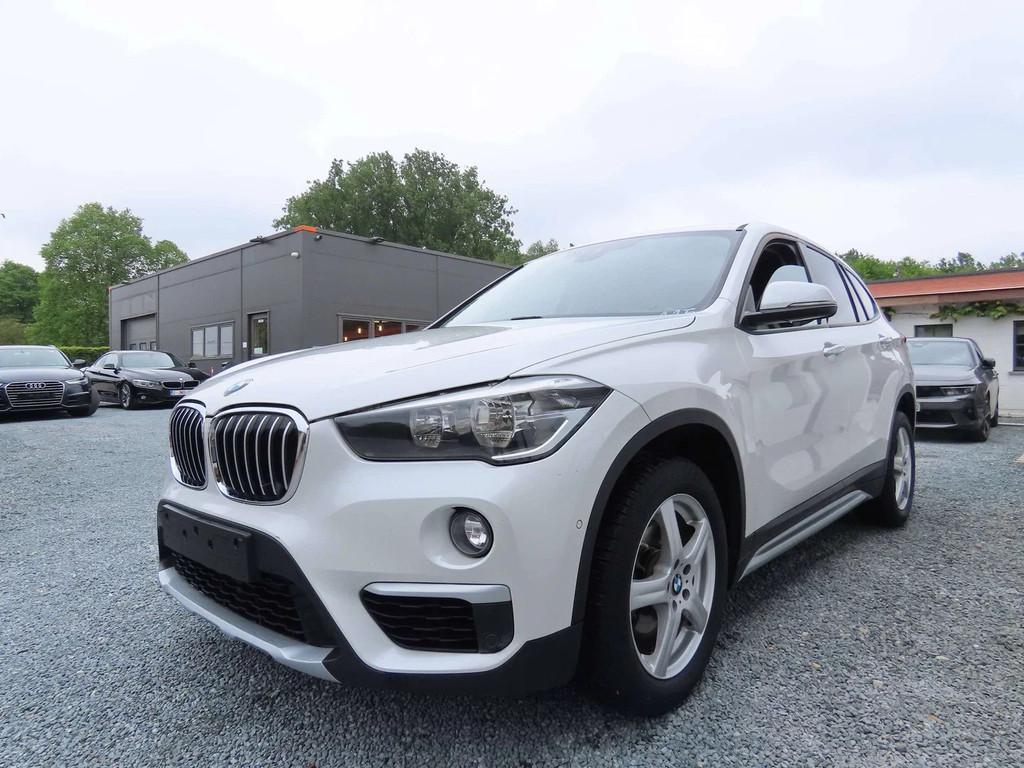 BMW X1 X1 1.5iA sDrive18 (bj 2017, automaat), Auto's, Gebruikt, 136 pk, Wit, Leder