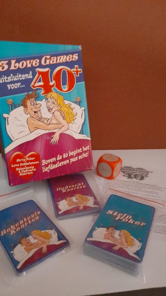 Speldoos : 3 Love games uitsluitend voor....40+, Ophalen, Zo goed als nieuw