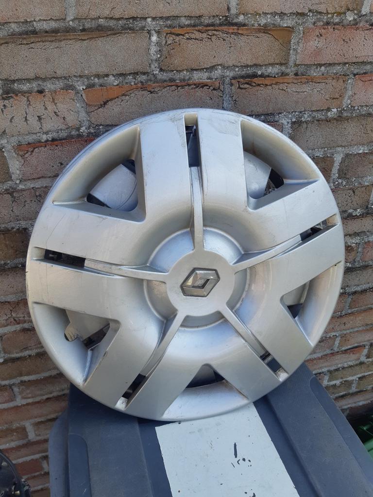 2 originele wieldoppen van Renault, Ophalen