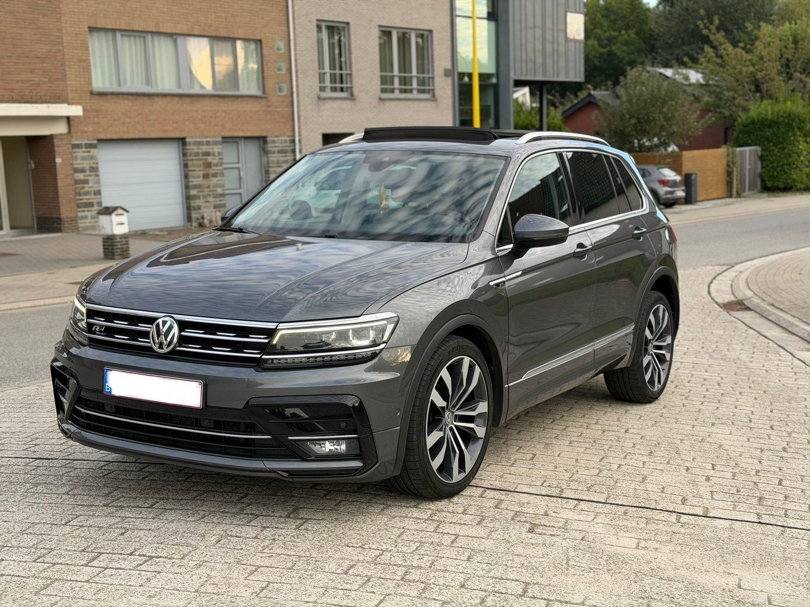 VW Tiguan 2.0TDI 150cv R-Line DSG7, Autos, Argent ou Gris, Achat, 1968 cm³, 5 portes