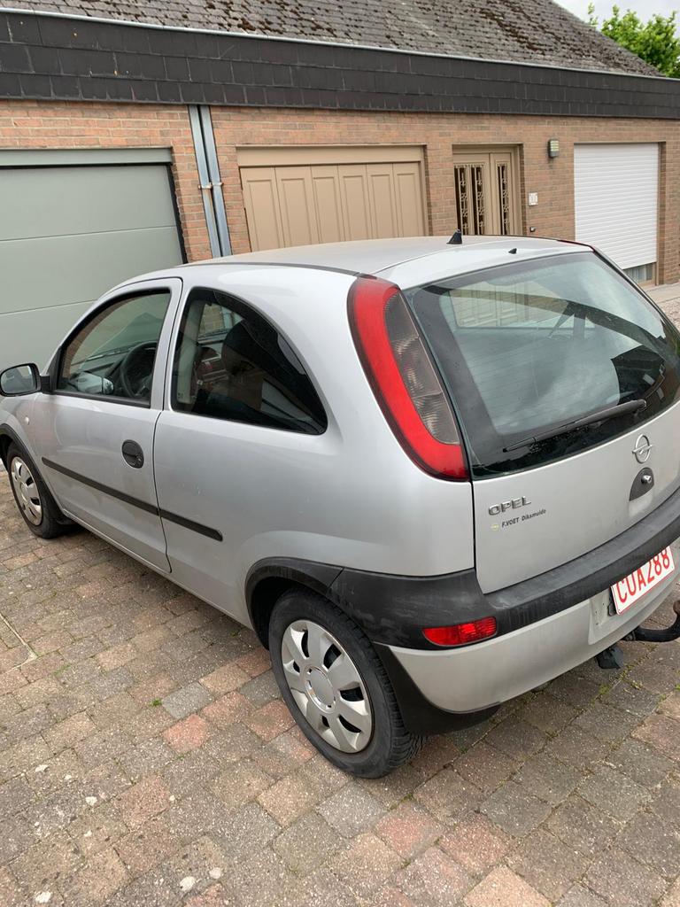 Opel Corsa 1.7d - 2002 - TRÈS BON ÉTAT !, Autos, Opel, Particulier, Corsa, Attache-remorque, Diesel