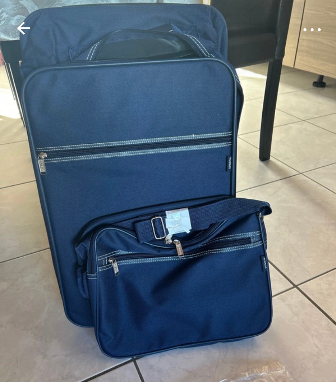 Valies + kleiner bijpassende tas, Ophalen, Nieuw
