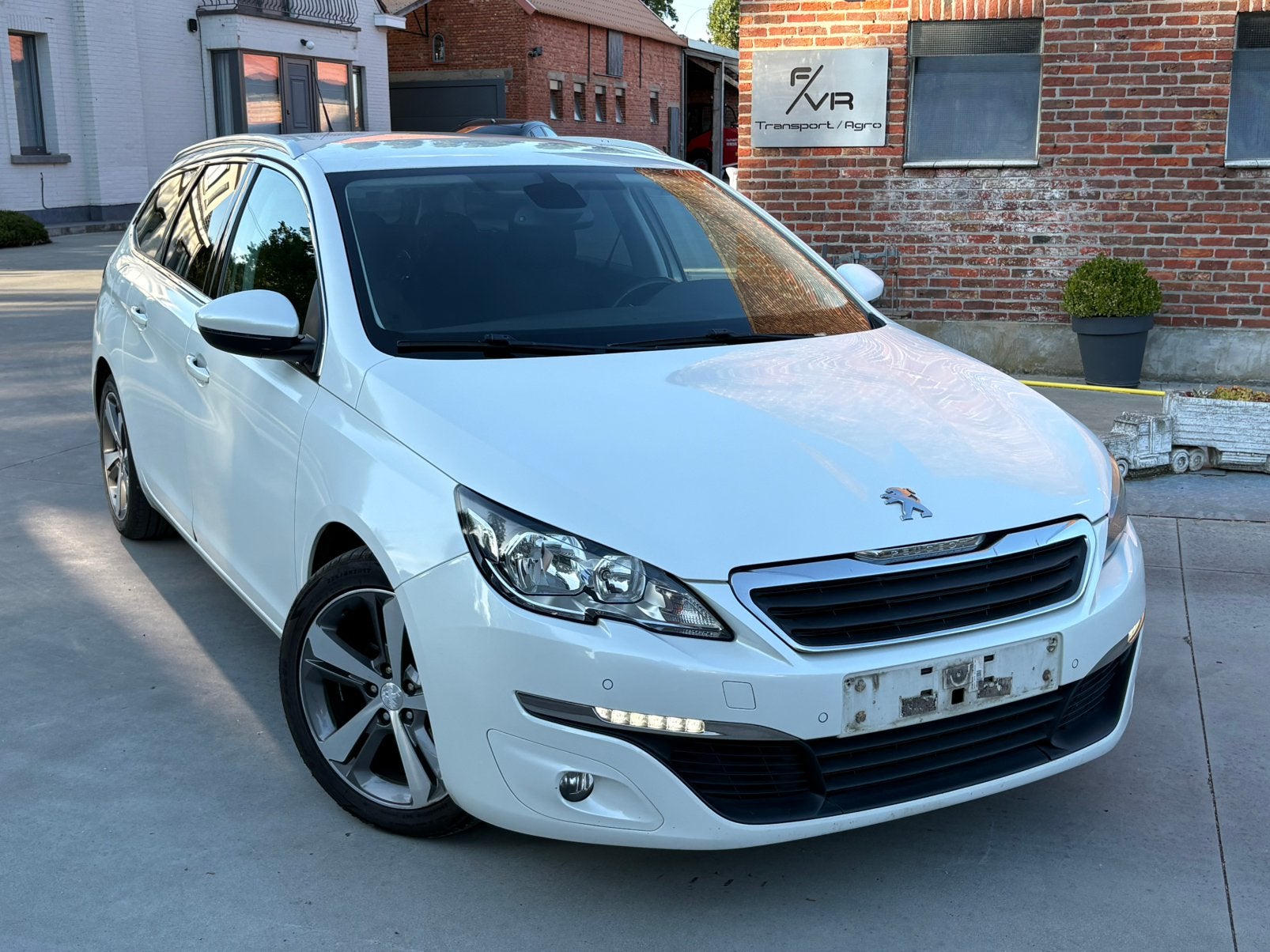 Peugeot 308 *2015* *1,6 HDi* *Euro 6B*, Achat, Euro 6, Entreprise, Boîte manuelle