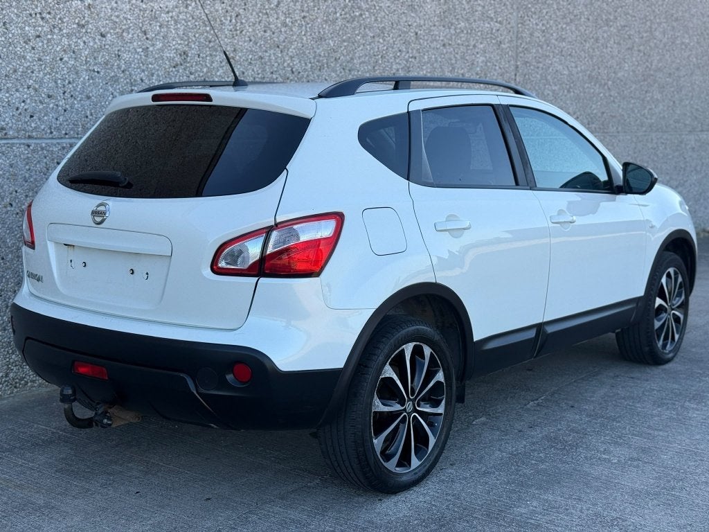 Nissan Qashqai 1.6i Camera Navi Airco Pano Leder, Autos, Cuir, Achat, Entreprise, Boîte manuelle