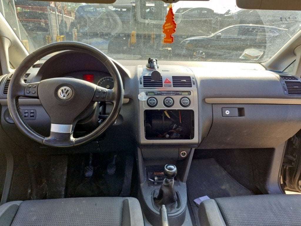 CEINTURE DE SECURITE AVANT GAUCHE Touran (1T1 / T2), Volkswagen, Volkswagen AG, Utilisé, Kundenbetreuung@volkswagen.de