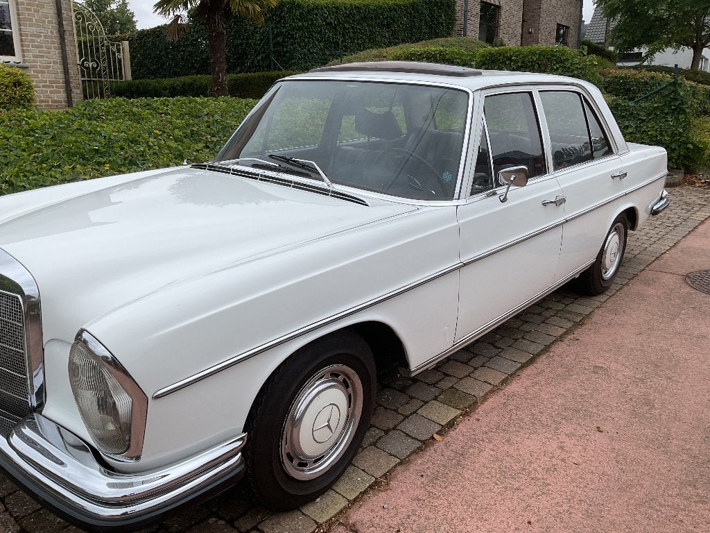 Zeer mooie Mercedes S Klasse 250 S Benzine 1966, Autos, Oldtimers & Ancêtres, Achat, Boîte manuelle, Bleu, Mercedes-Benz