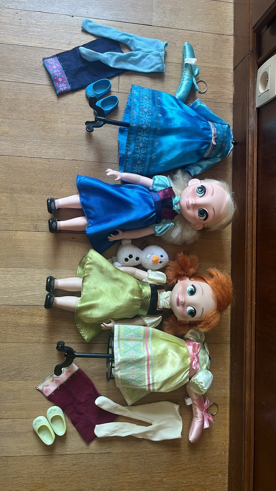 Lot Poupées Disney Animators Elsa & Anna - Deluxe Gift Set, Enlèvement, Comme neuf