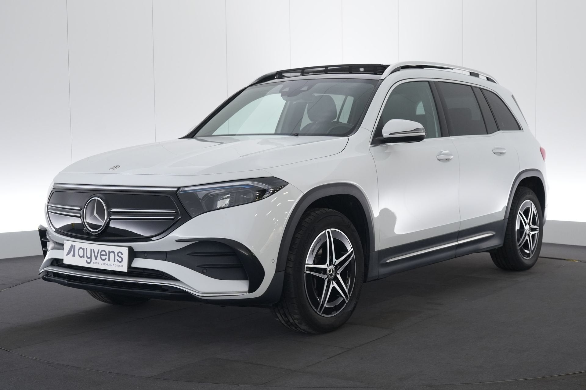 (2ECW506) MERCEDES-BENZ EQB, Autos, Achat, EQB, Entreprise, 7 places