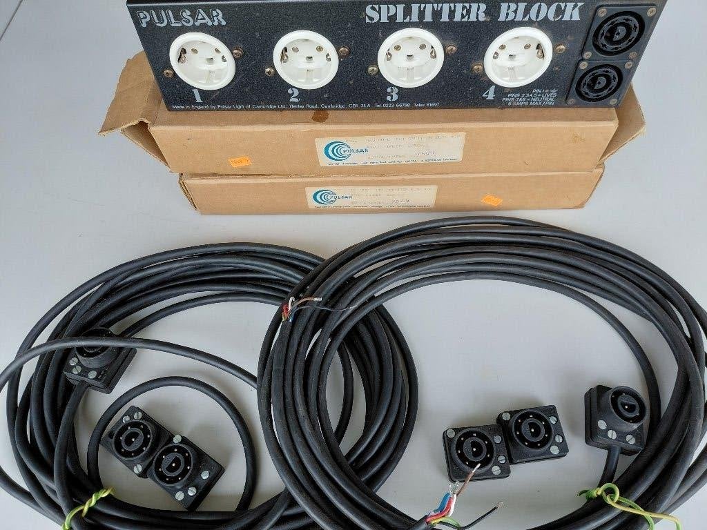 3x PULSAR P552 Splitter Box 4x SCHUKO met kabels, Muziek en Instrumenten, Ophalen of Verzenden, Gebruikt, Licht