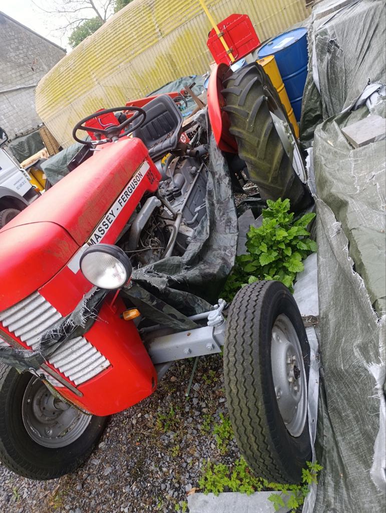 Massey Ferguson 825, Ophalen