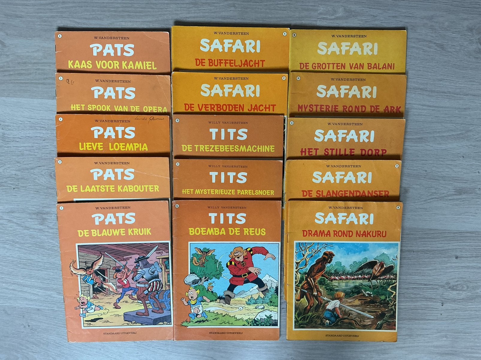 Strips Pats, Tits en Safari, Boeken, Stripverhalen, Ophalen, Gelezen