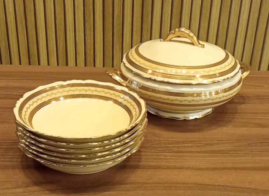 Soepterrine en 6 soepborden., Huis en Inrichting, Ophalen of Verzenden, Zo goed als nieuw