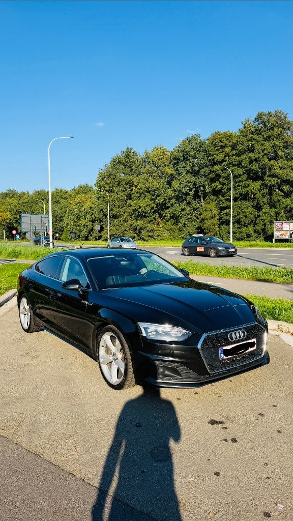Audi A5 Facelift G tron - 2021 Automaat, Auto's, Automaat, Zwart, Zwart, Leder