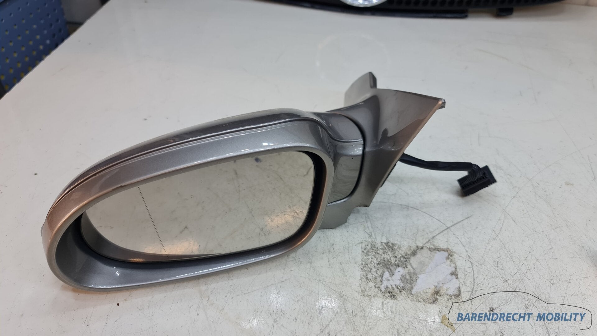 R troviseur ext rieur Mercedes W209 CLK Classe 9-PINS faceli, Mercedes-Benz AG, Mercedes-Benz, Utilisé, Mercedesstrasse 120
70372  Stuttgart, DE