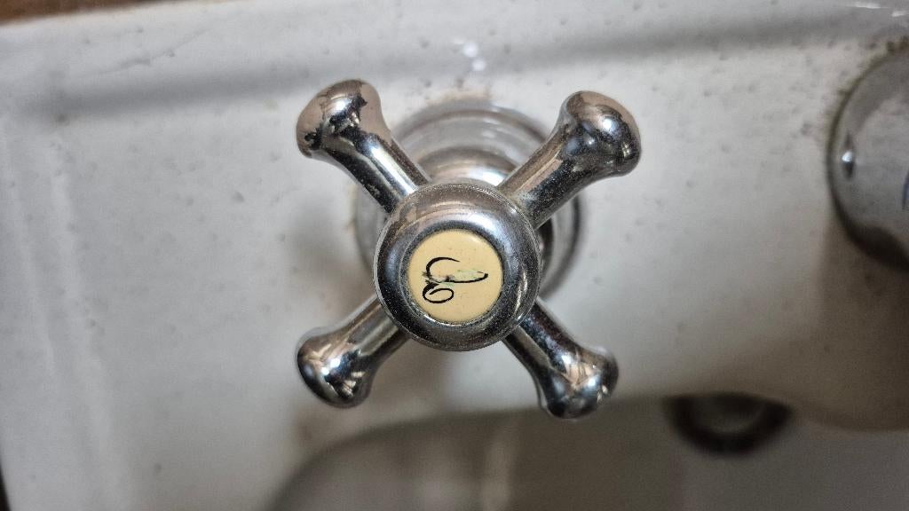 Robinetterie retro avec evier, Enlèvement, Comme neuf, Robinet
