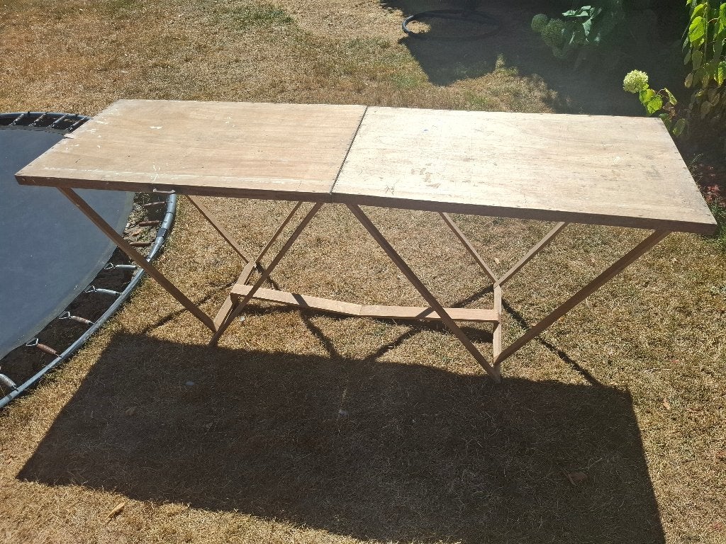 Oude behangerstafel, Ophalen
