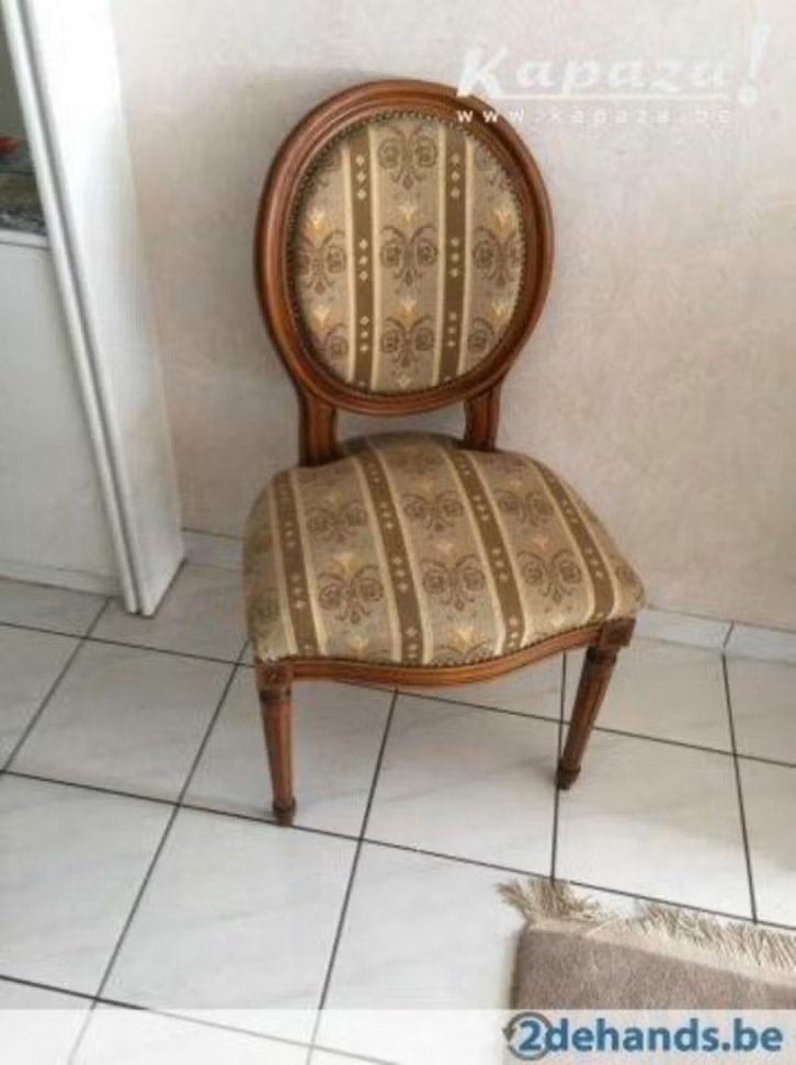 Chaise brodée, Antiquités & Art, Enlèvement