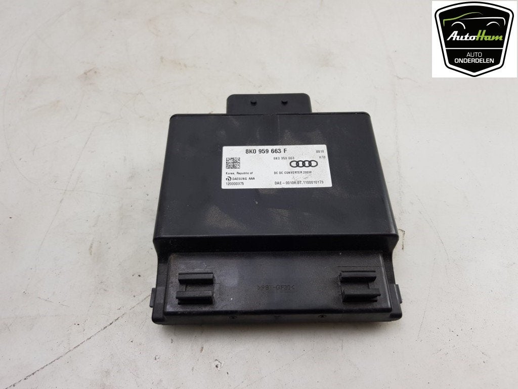 REGULATEUR DE TENSION Skoda Fabia II Combi (01-2007/12-2015), Utilisé, Skoda