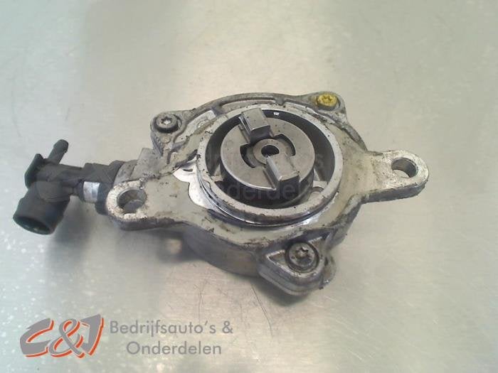 Pompe à vide (diesel) d'un Renault Master, Renault, -, 3 mois de garantie, Utilisé