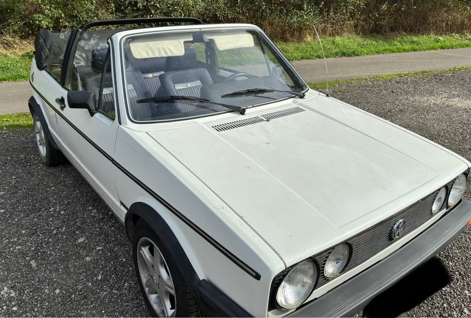 Golf 1 karman cabriolet échange possible, Autos, Achat, Cabriolet, Bleu, 2 portes