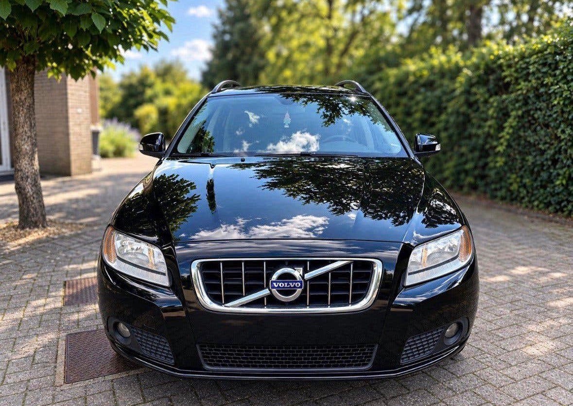 VOLVO V70 SUMMUM AWD – 205 PK – AUTOMAAT FACE LIFT EURO 5, Autos, Euro 5, Achat, 2400 cm³, V70