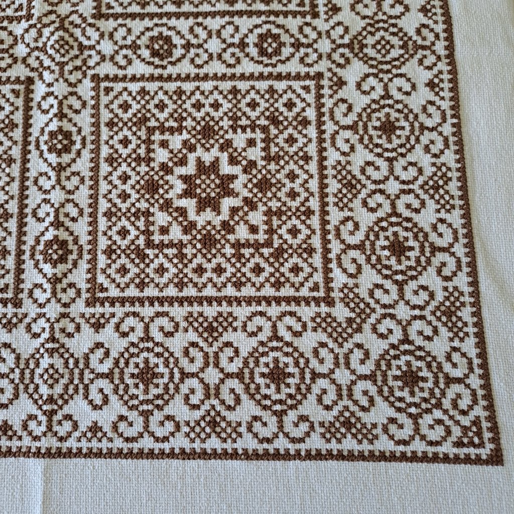 Vintage vierkant tafelkleed met kruissteek, Tafelkleed, Ophalen of Verzenden, Geborduurd, Vierkant