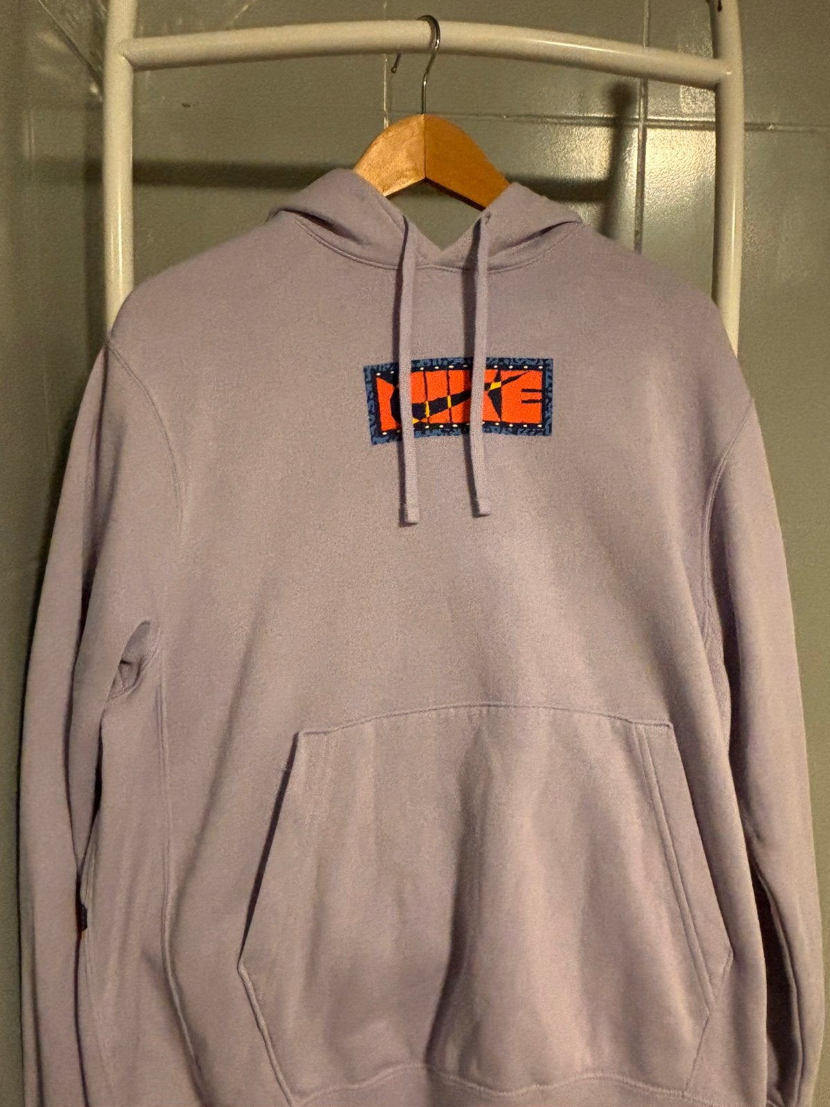 Pull nike, Enlèvement ou Envoi, Comme neuf, Taille 48/50 (M), Violet