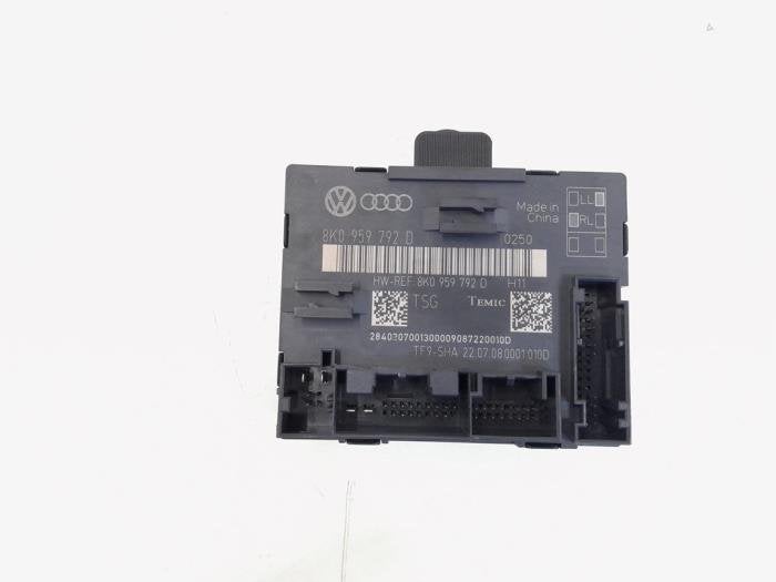 Centrale Deurvergrendelings Module van een Audi Q5, Gebruikt, -, -, -