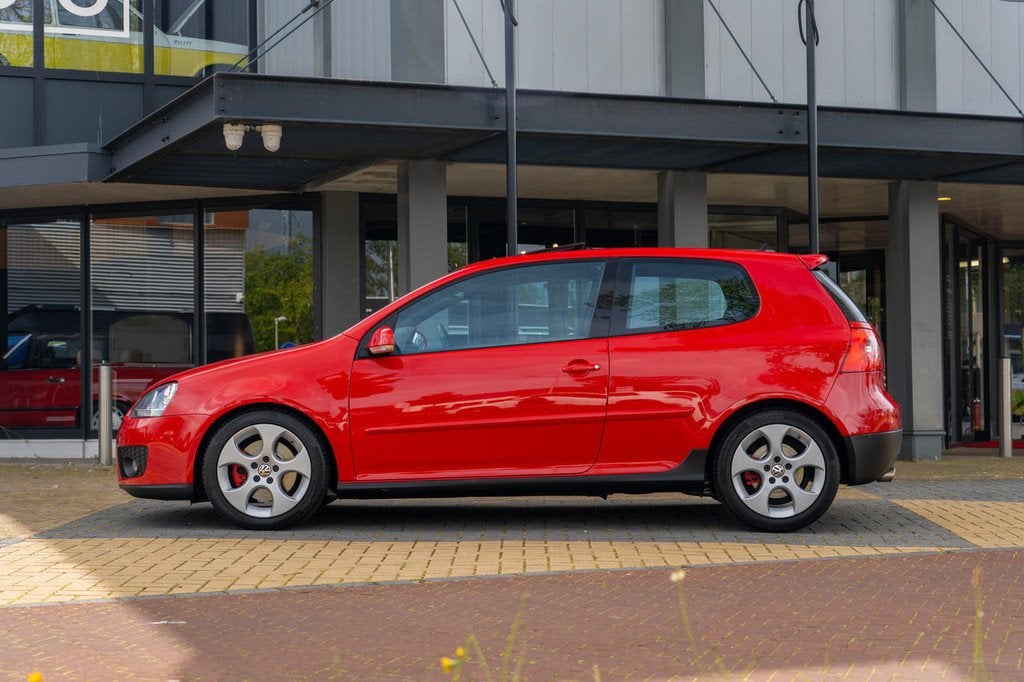 Volkswagen Golf GTI V 2.0 (automatique), Autos, Rouge, Achat, Entreprise, 200 ch