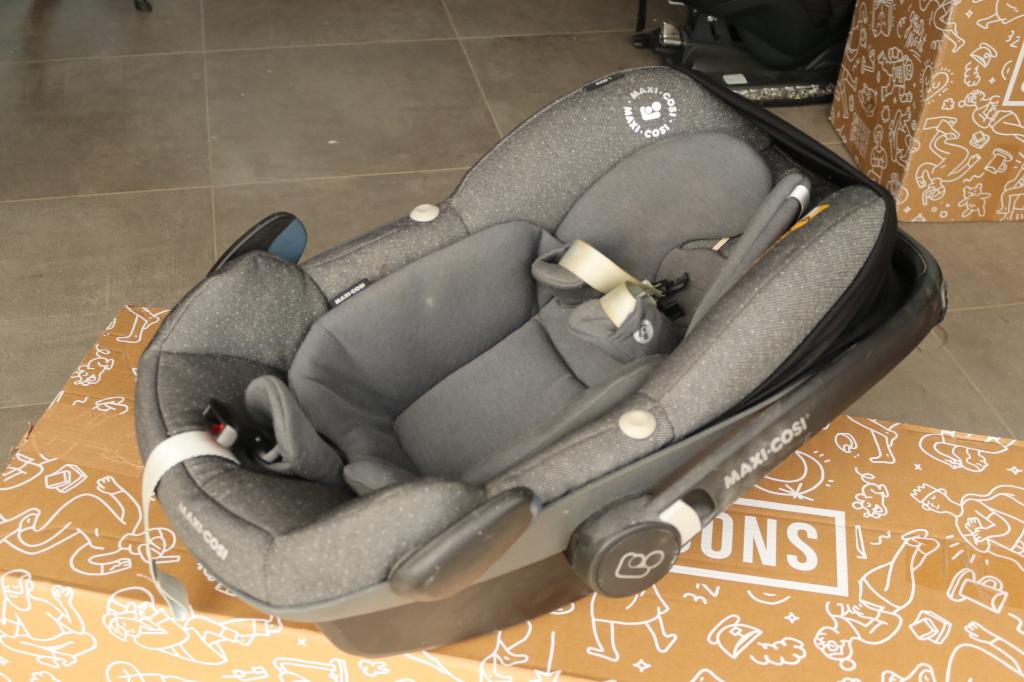 Maxi Cosi Pebble, Kinderen en Baby's, Autostoeltjes, Ophalen, Gebruikt, Isofix, 0 t/m 13 kg