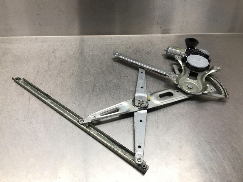 RAAMMECHANIEK LINKS VOOR Toyota Urban Cruiser, Gebruikt, Toyota