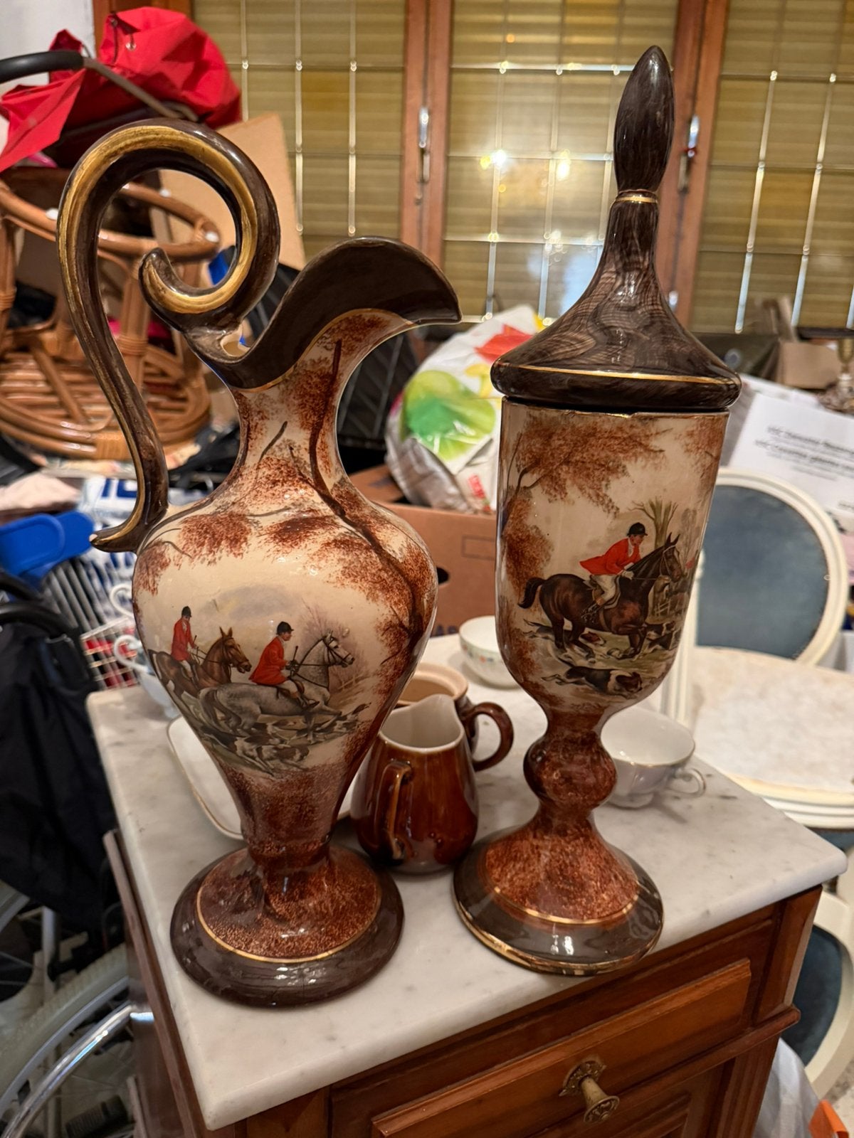 faïences vintage de la Faïencerie Hubert Bequet, Enlèvement