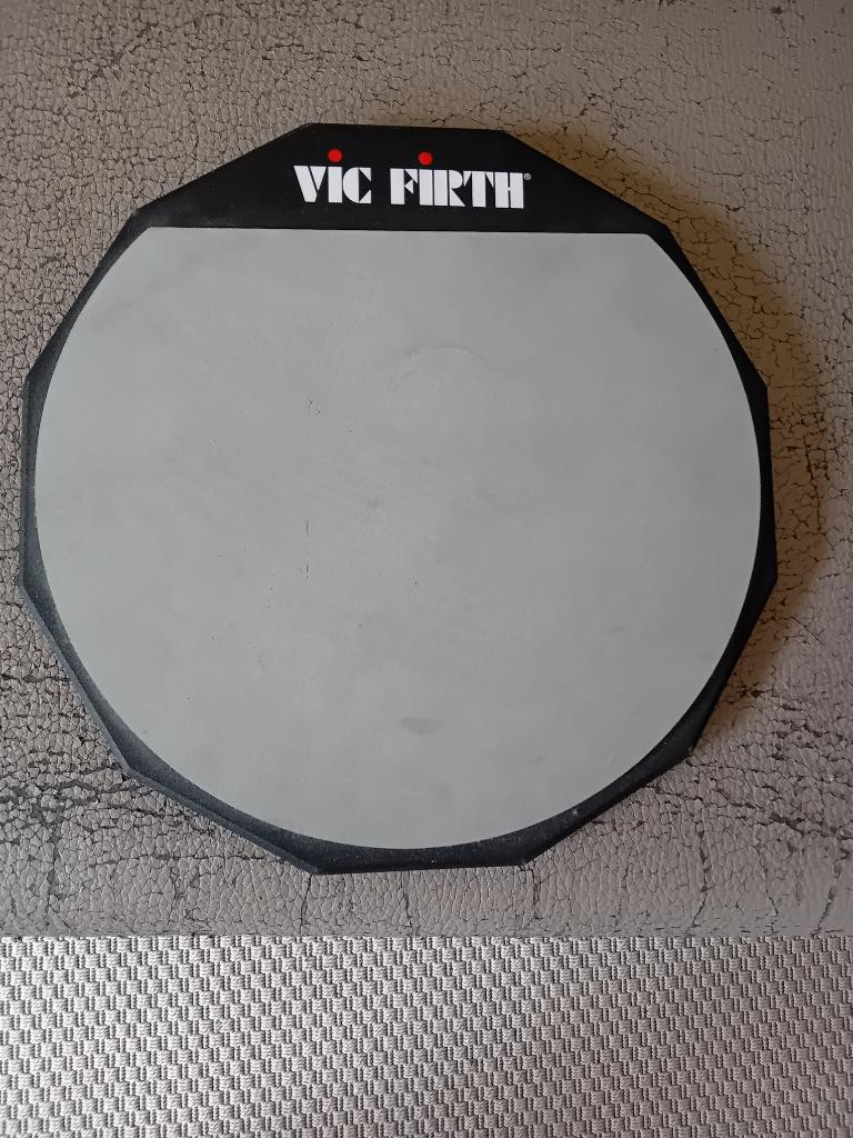 Oefenpad op batterij, Muziek en Instrumenten, Drumstellen en Slagwerk, Ophalen, Zo goed als nieuw, Overige merken