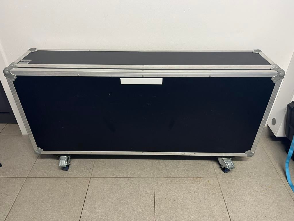 Flightcase voor keyboards of ander materiaal., Ophalen, Zo goed als nieuw, Flightcase