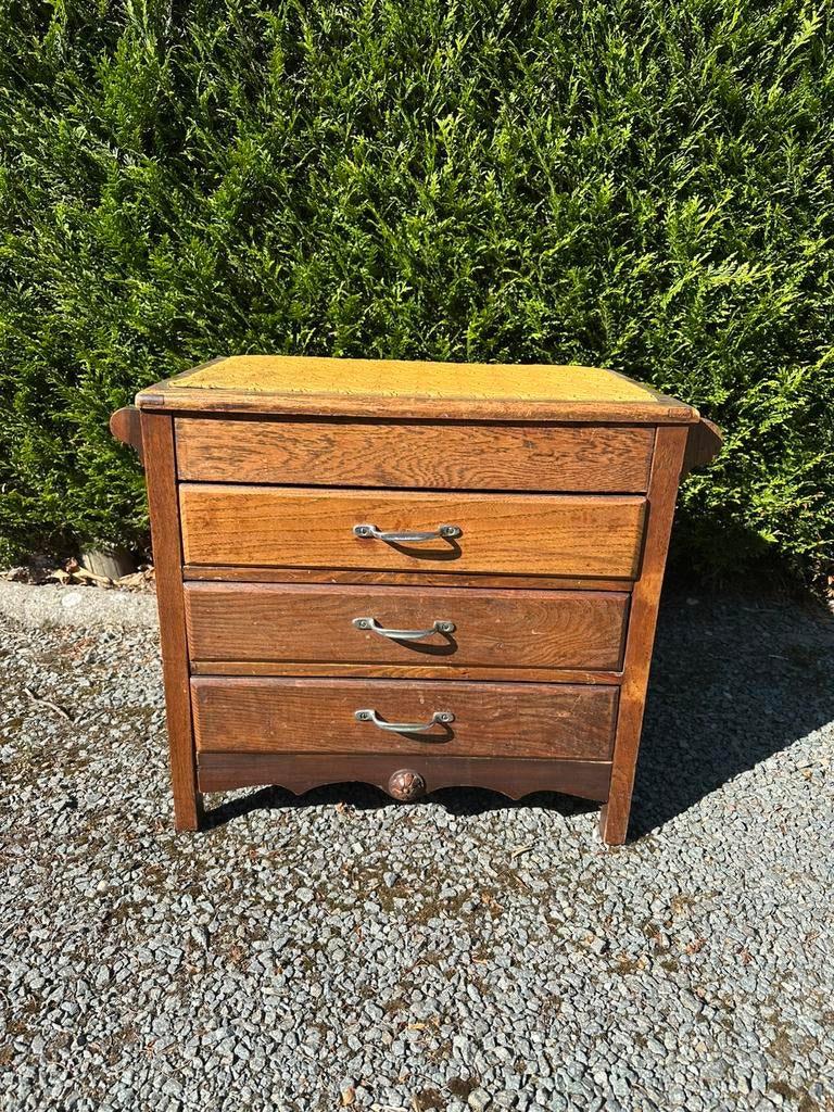 Vintage kastje, 3 ou 4 tiroirs, 25 à 50 cm, Moins de 100 cm, Enlèvement