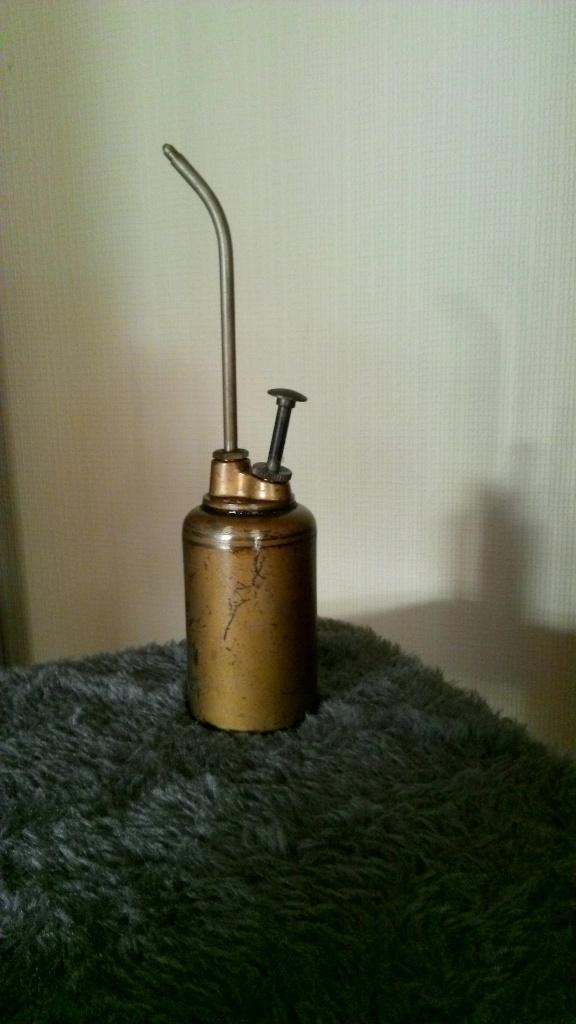 OLIEPOMPJE VINTAGE, Antiek en Kunst, Antiek | Gereedschap en Instrumenten, Ophalen of Verzenden