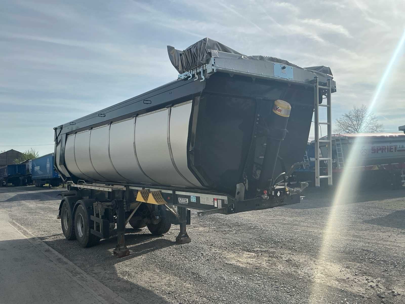 Swarzmüller SM Camion en vrac 2022, Autos, Achat, Entreprise, Autres carburants, Remorques et Semi-remorques