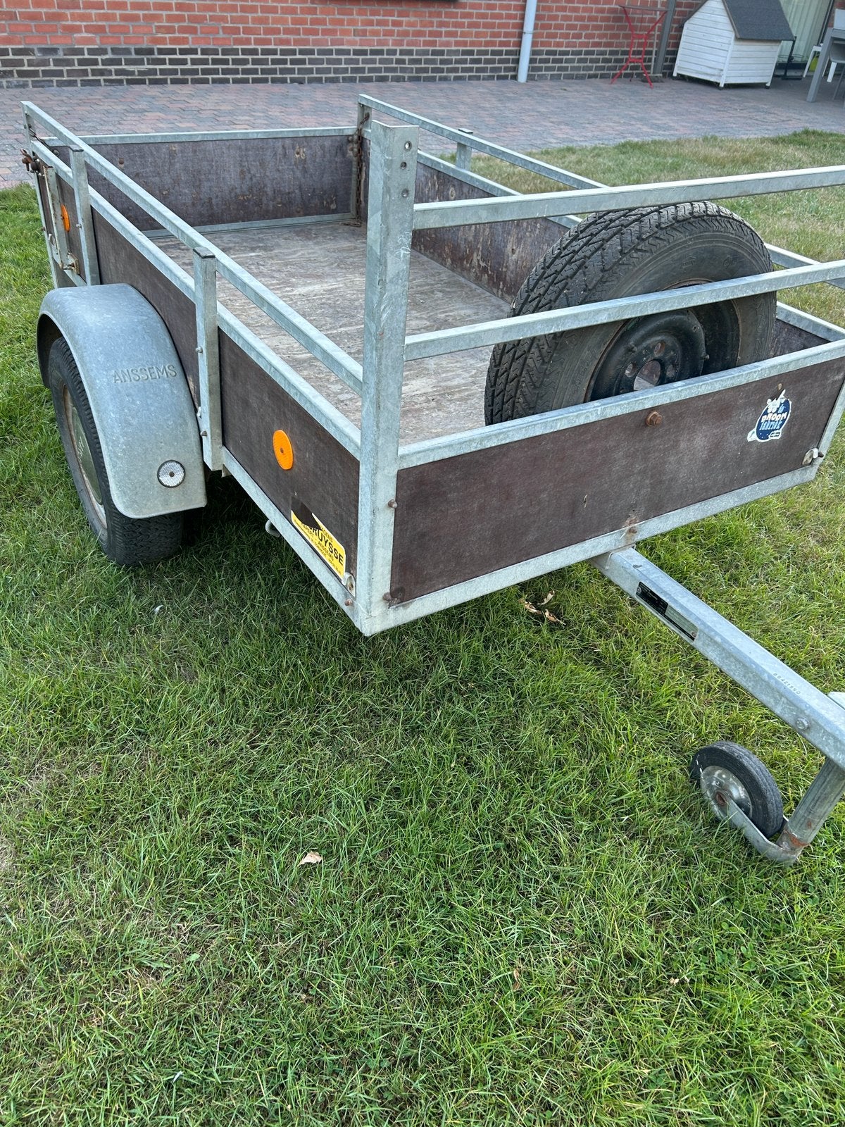 Remorque (max. 750 kg, essieu simple), Enlèvement, Utilisé