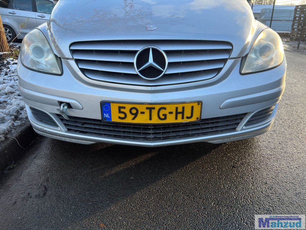 MERCEDES B KLASSE W245 Zilver 761 Voorbumper 2005-2011, Auto-onderdelen, Gebruikt, Mercedes-Benz AG, Mercedes-Benz, Mercedesstrasse 120
70372  Stuttgart, DE