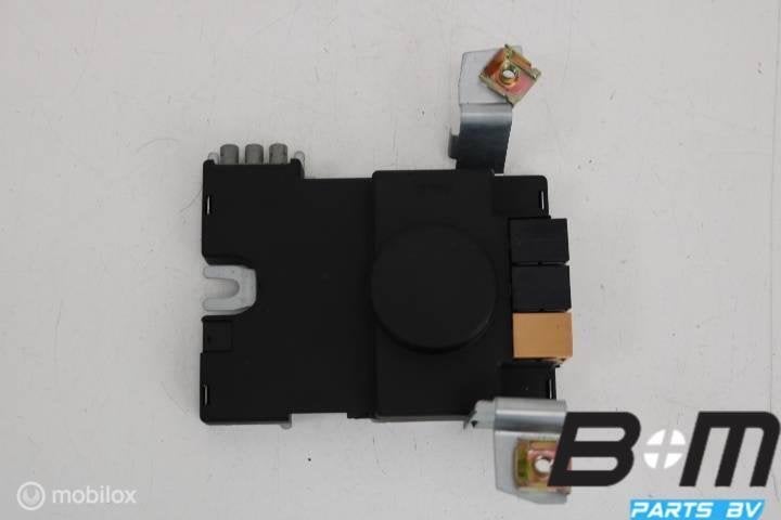Antenneversterker links onder Audi A3 8P 8P3035225, Autos : Divers, Autoradios, Utilisé