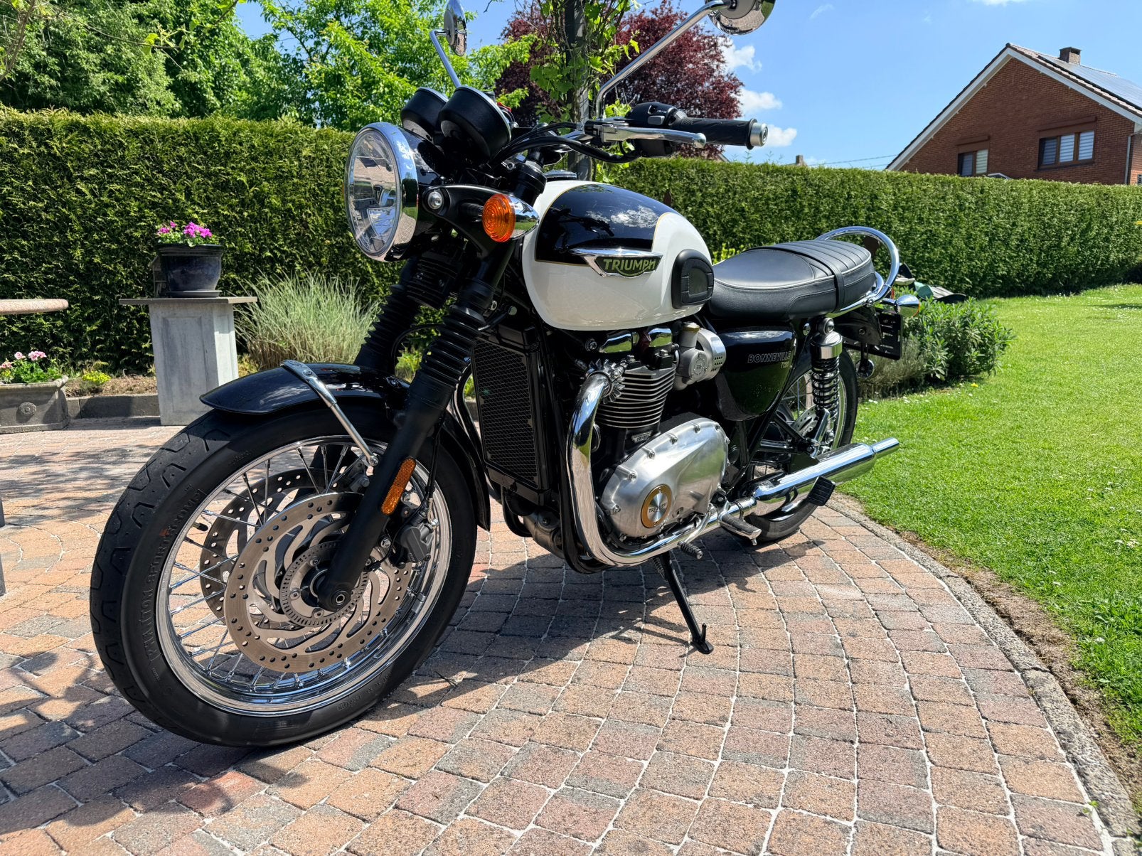 Triumph Bonneville T120 - als nieuw - 5.400 km!!!, Motoren, Motoren | Oldtimers, 2 cilinders, Occasion, Motorrijbewijs A, Meer dan 35 kW