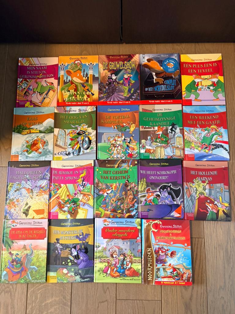 Pakket boeken Geronimo Stilton, Boeken, Ophalen, Zo goed als nieuw