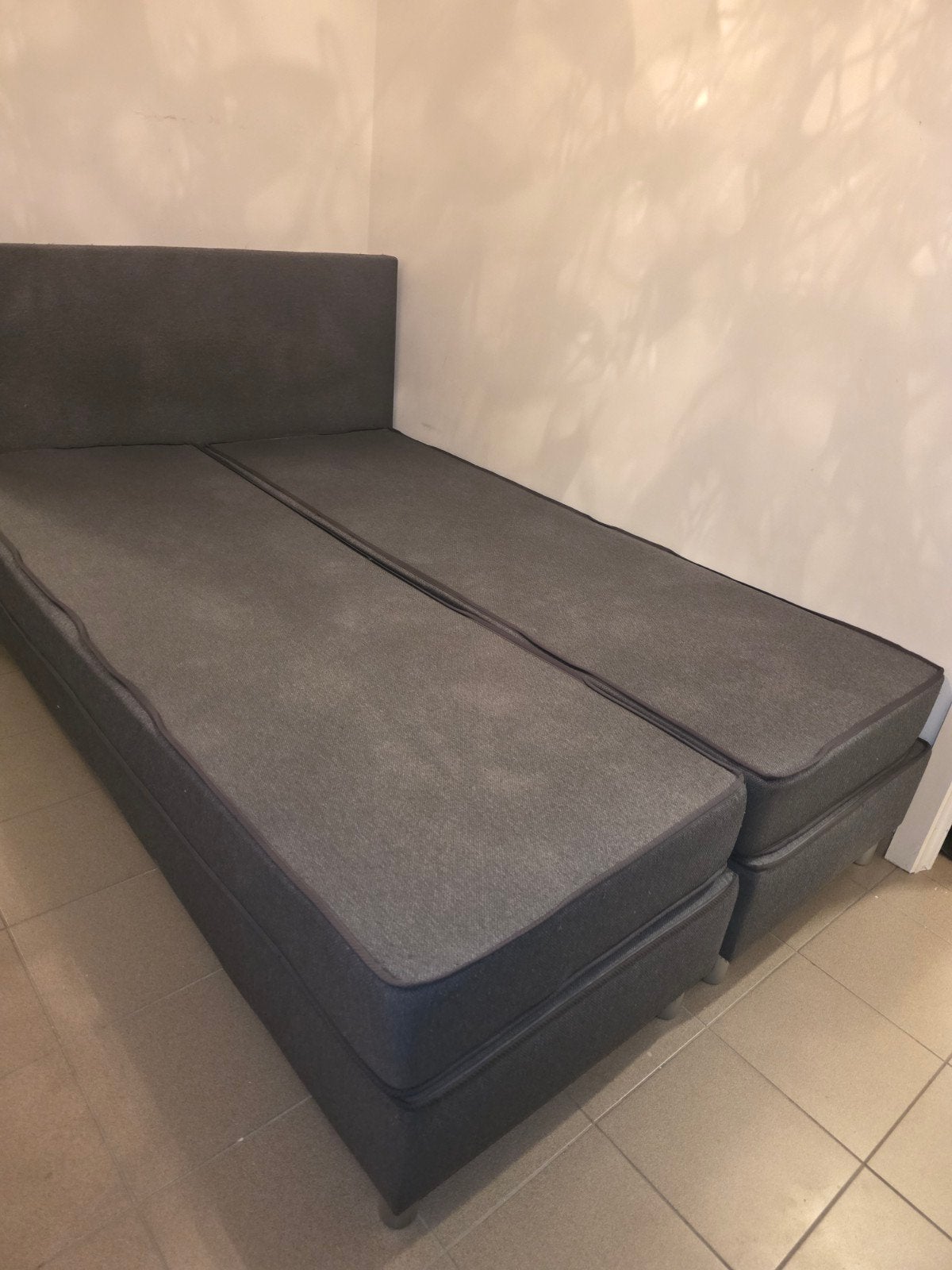 Sommier 140x200 + surmatelas GRATUIT | Également disponible, Maison & Meubles, Chambre à coucher | Lits boxsprings, Utilisé, 140 cm