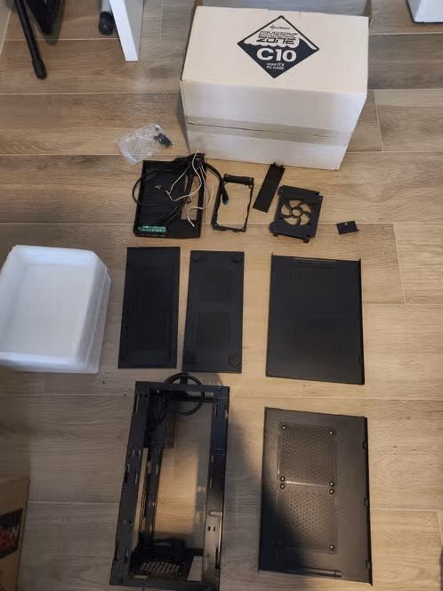 Sharkoon zone c10 mini-ITX PC case, Computers en Software, Ophalen of Verzenden, Gebruikt