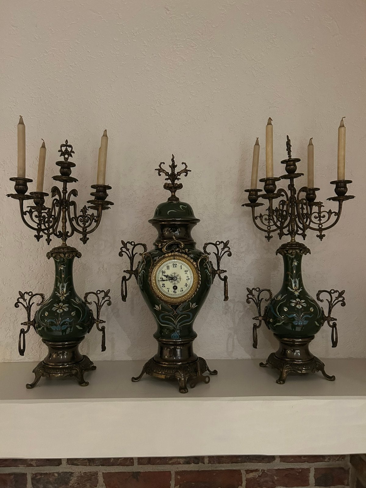 Ensemble d'horloges françaises anciennes - Porcelaine verte, Antiquités & Art, Enlèvement