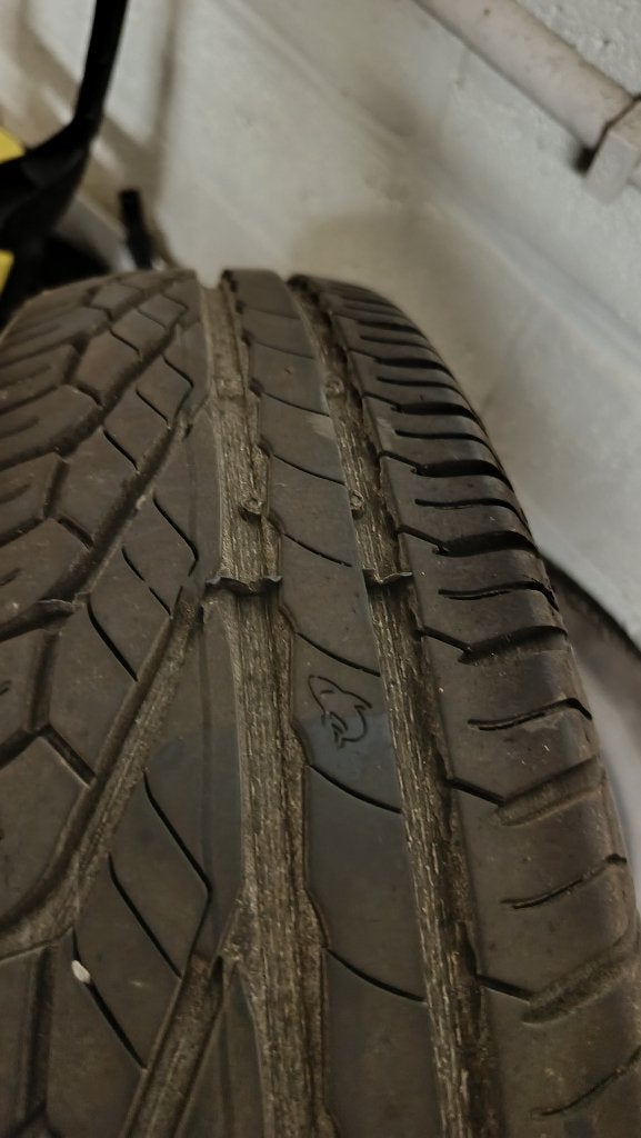 4 Uniroyal Rain Expert 3-banden - 155/65 R14 75T Dot 2019, Auto-onderdelen, Banden en Velgen, 14 inch, Gebruikt, 155 mm, Velg(en)