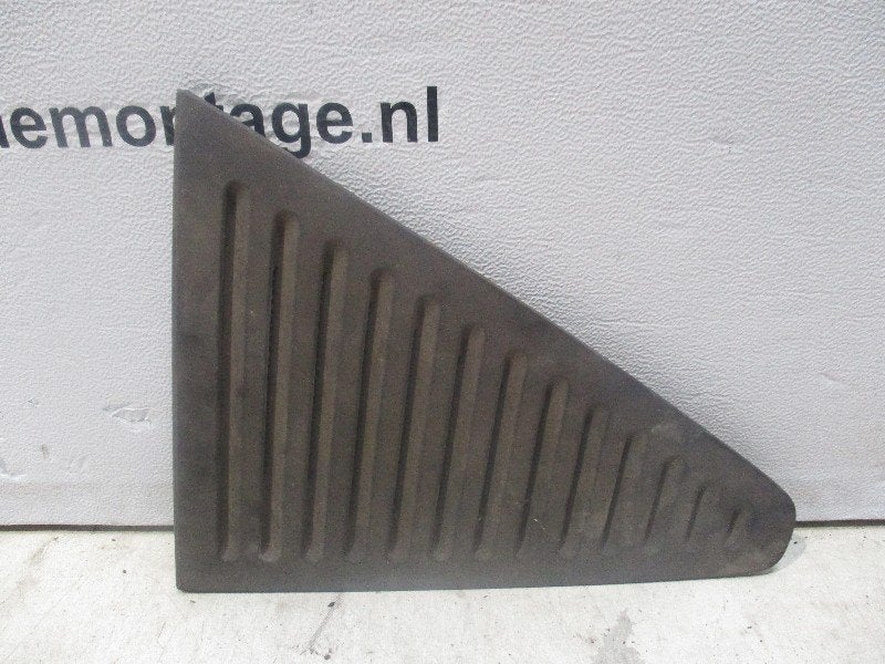 CACHE PLAQUE Opel Kadett E (33 / 34 / 43 / 44) (90-186-847), Opel, Opel Automobile GmbH, Utilisé, Kontakt-opel@opel.com